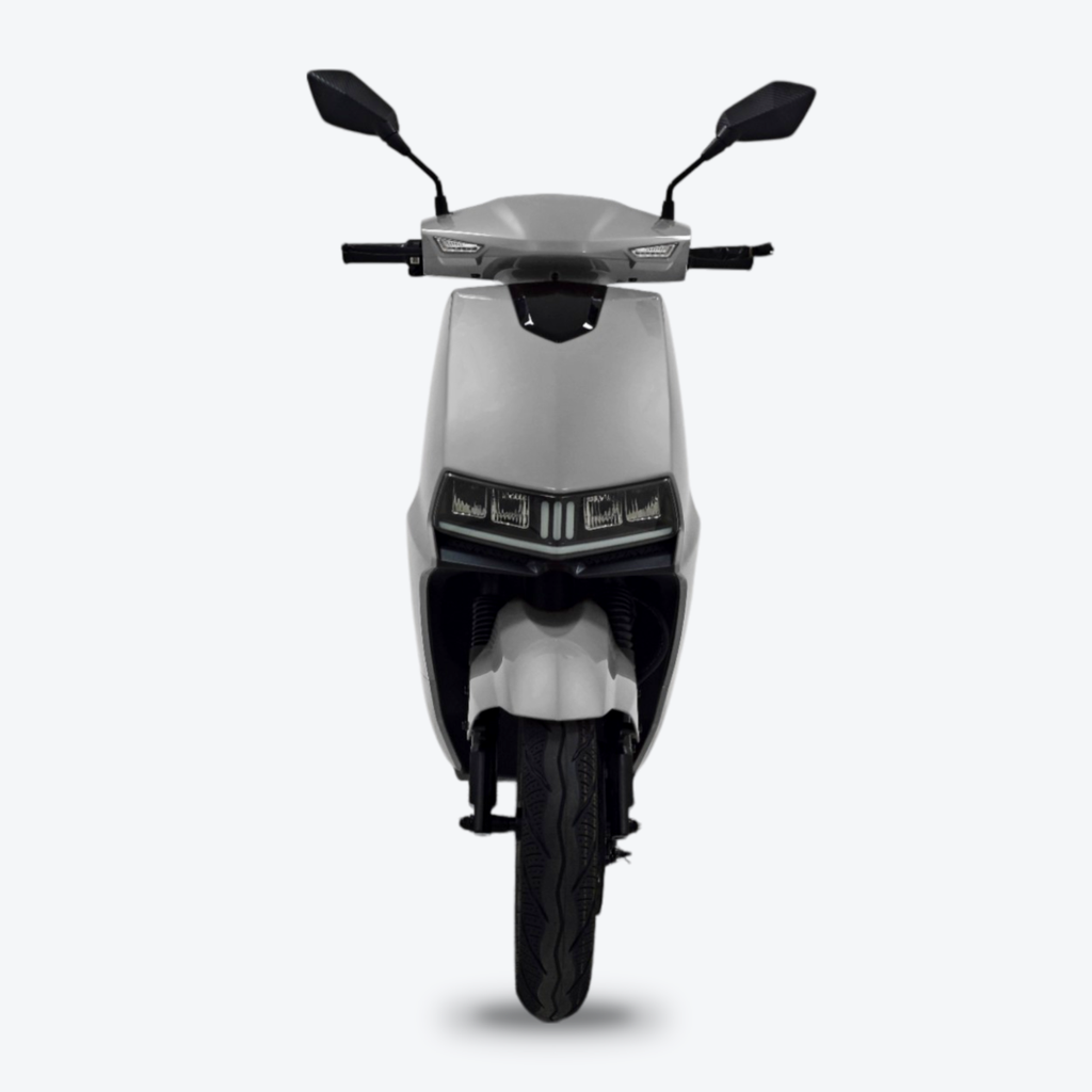 Lightning 3000 Electric Moped – Front View – Sliver